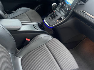 Renault Grand Scenic foto 3