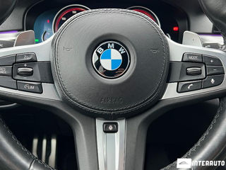 BMW 5 Series foto 14