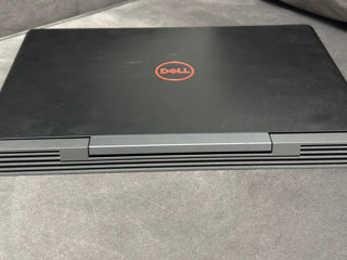 Dell inspirion 7577 foto 3