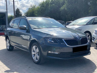 Skoda Octavia foto 4