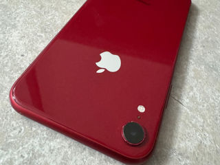 Vând IPhone XR RED 256 Gb foto 1