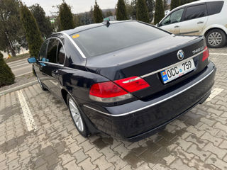 BMW 7 Series foto 3