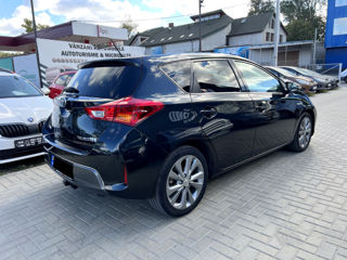 Toyota Auris foto 3