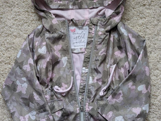 Курточки Reserved осень/весна размер 86см/92 см обе за 100 лей