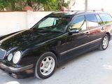 Mercedes E Class foto 1