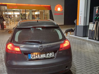 Opel Insignia foto 4