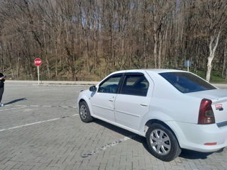 Dezmembrez dacia logan 1.5 dci foto 2