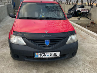 Dacia Logan foto 2