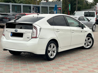 Toyota Prius foto 4