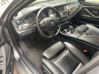 BMW 5 Series foto 8