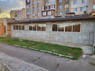 Se vinde spațiul comercial 754m2 foto 2