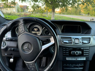 Mercedes E-Class foto 7