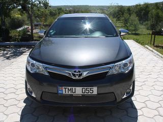 Toyota Camry foto 1