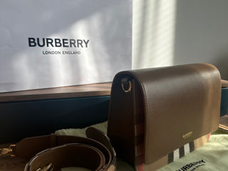 Geanta Burberry - noua, originala foto 1