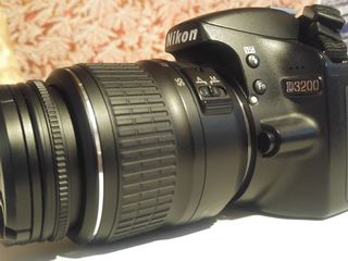 Цифровой фотоаппарат Nikon d3200 kit (18-55 VR) foto 4
