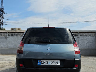 Renault Grand Scenic foto 4