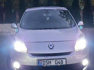 Renault Grand Scenic foto 7