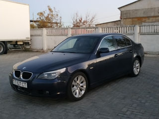 BMW 5 Series foto 5