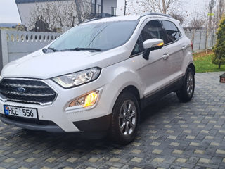 Ford EcoSport foto 2