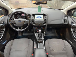 Ford Focus foto 7