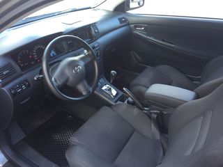 Toyota Corolla foto 8