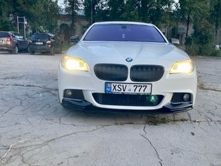 BMW 5 Series foto 2