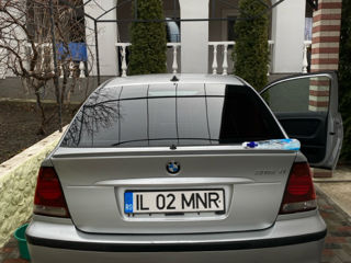 BMW 3 Series Coupe foto 5