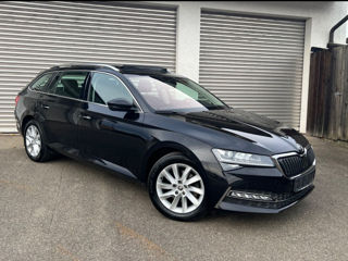 Skoda Superb foto 4