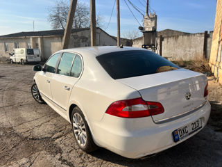 Skoda Superb foto 4