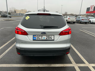 Ford Focus foto 6