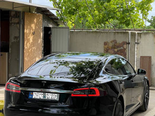 Tesla Model S foto 5