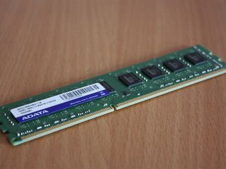 Память DDR3 8GB PC3-12800 1600Mhz- 500 лей foto 1
