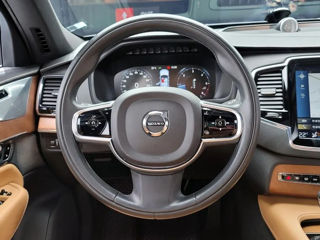 Volvo XC90 foto 13