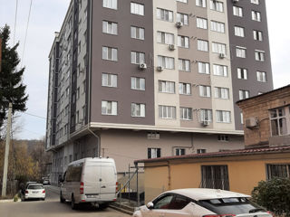 Apartament cu 2 camere, 70 m², Râșcani, Chișinău foto 2