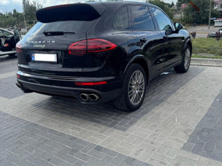 Porsche Cayenne foto 4