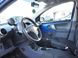 Peugeot 107 foto 9