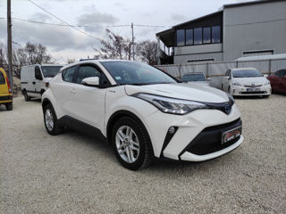 Toyota C-HR фото 3