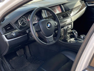 BMW 5 Series foto 8