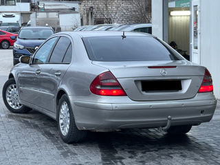 Mercedes E-Class foto 3