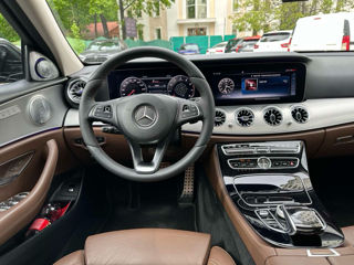 Mercedes E-Class foto 3