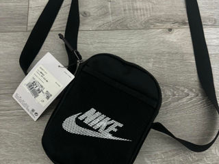 Nike messenger bag