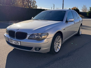 BMW 7 Series foto 2