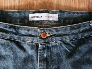 Продам унисекс джинсы Bershka / Vând blugi unisex Bershka foto 3