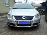 Volkswagen Passat foto 1