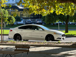 Ford Fusion foto 5