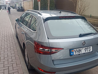 Skoda Superb foto 4