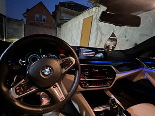 BMW 5 Series foto 7