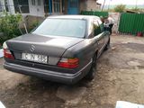 Mercedes Benz Series (W124) foto 3