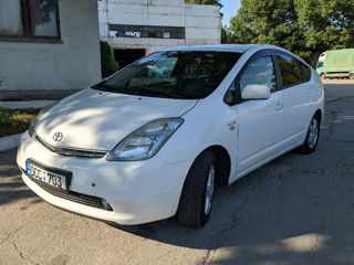 Toyota Prius foto 1