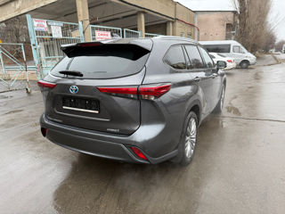 Toyota Highlander foto 2